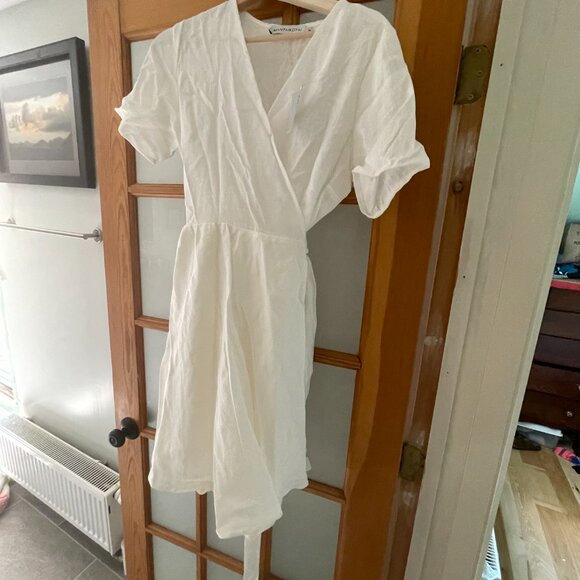 Custom make White Linen Wrap Dress - Picture 5 of 6
